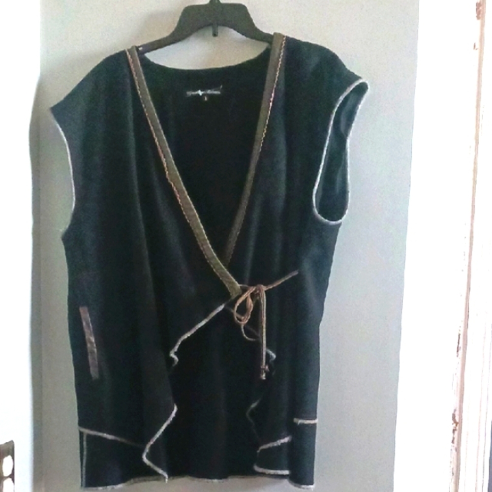 Gudrun Sjoden Black Med Wool Sleeveless Pocket Vest Gillet w Leather Trim Tie